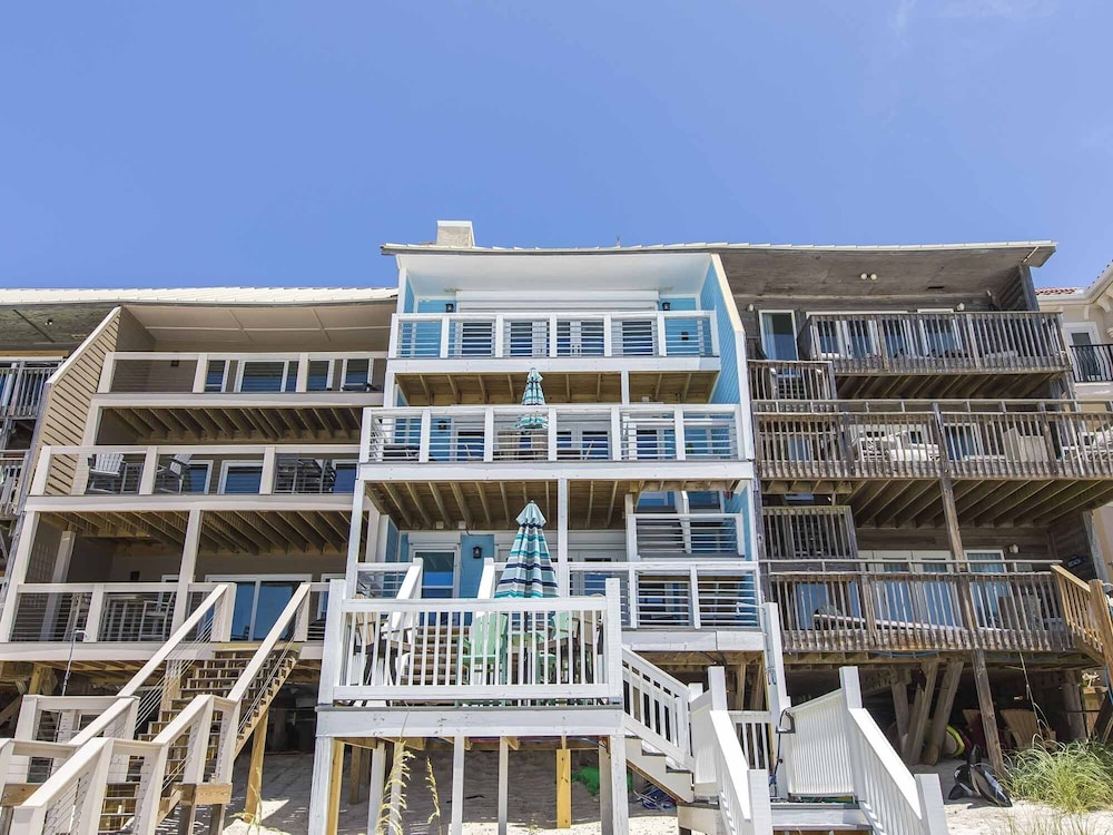Seaborn Townhomes #2 - Casa Marina view 3