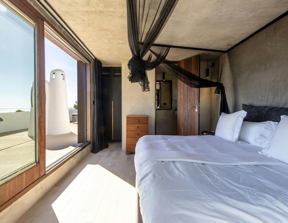 Lavish Villa Overlooking Es Vedra