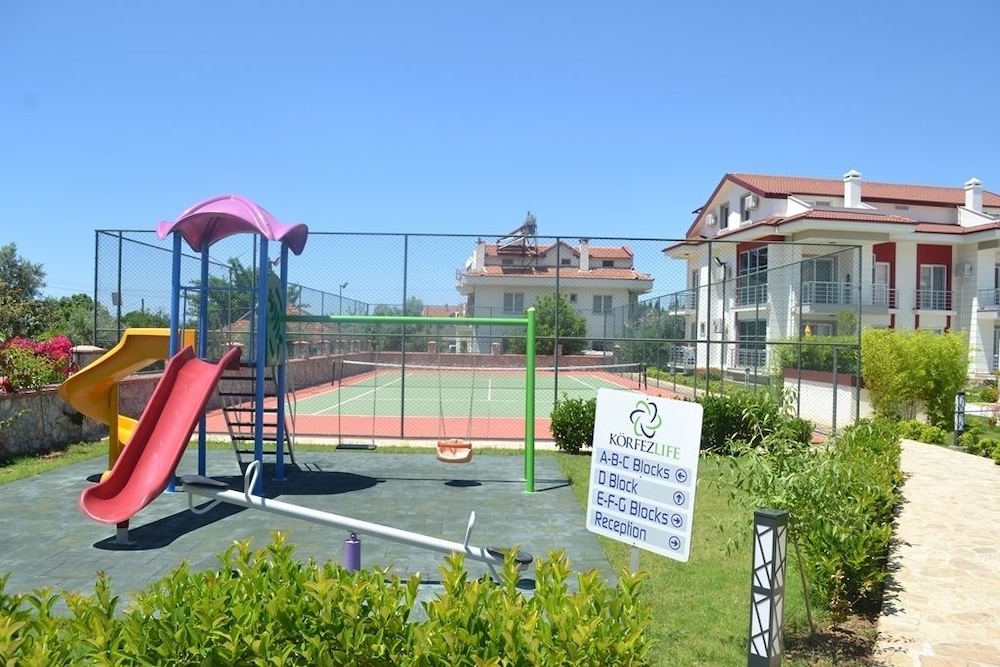 Korfez Garden Apartments