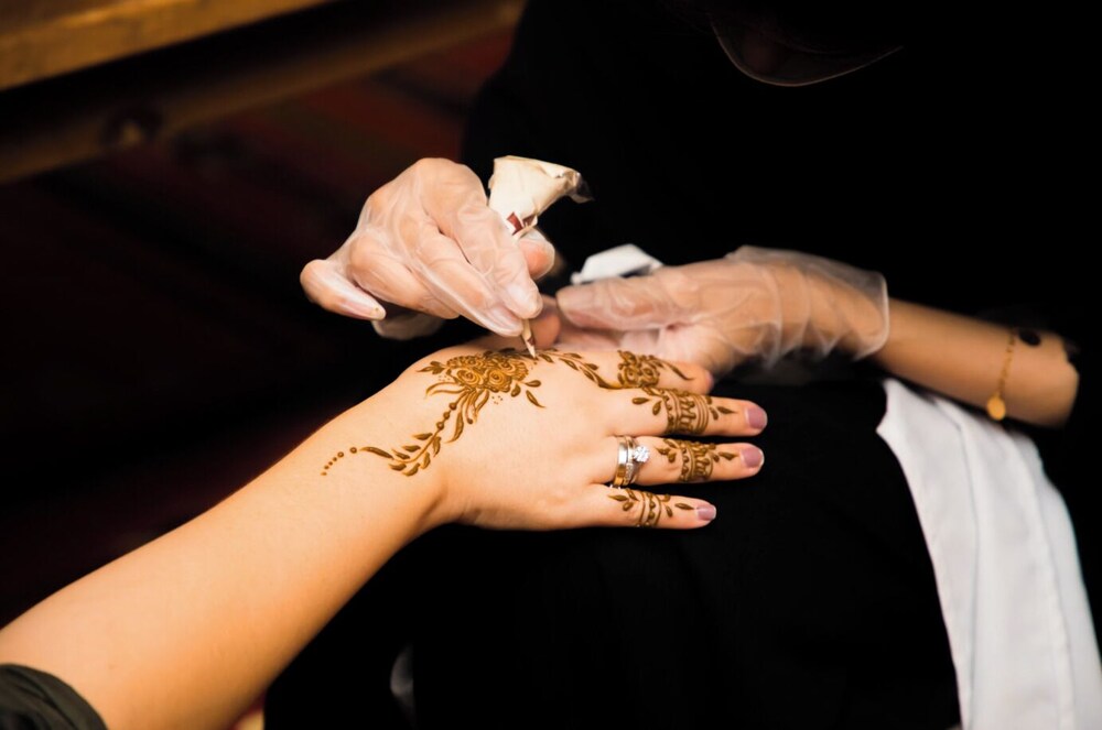 Al Marmoom Oasis Luxury Tents and Bedouin Experience