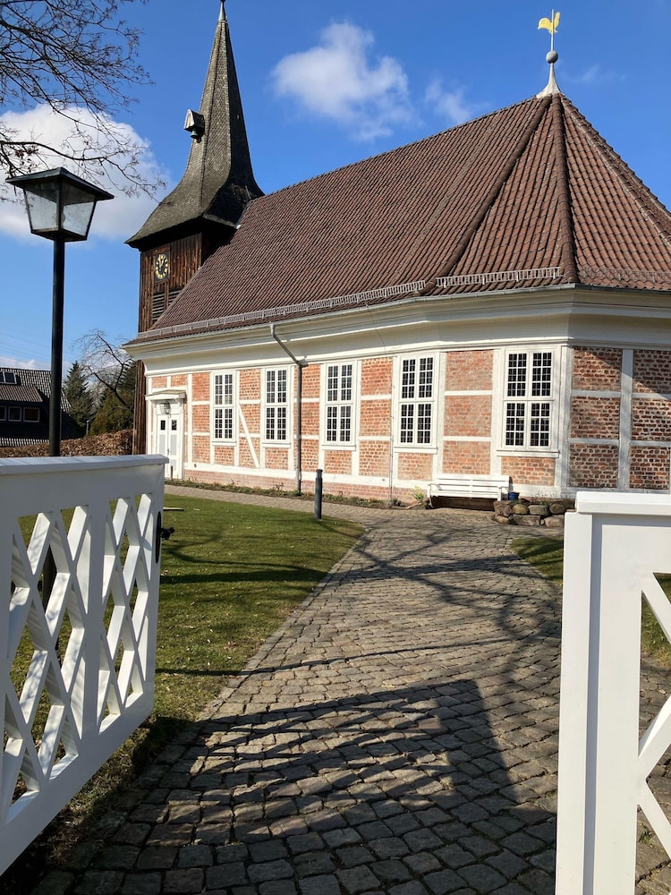 Apartment in Geesthacht Near Elbe River