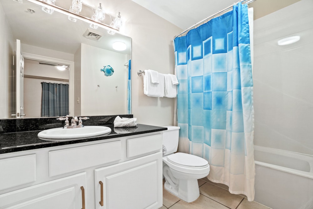 Calypso Beach Resort by Panhandle Getaways