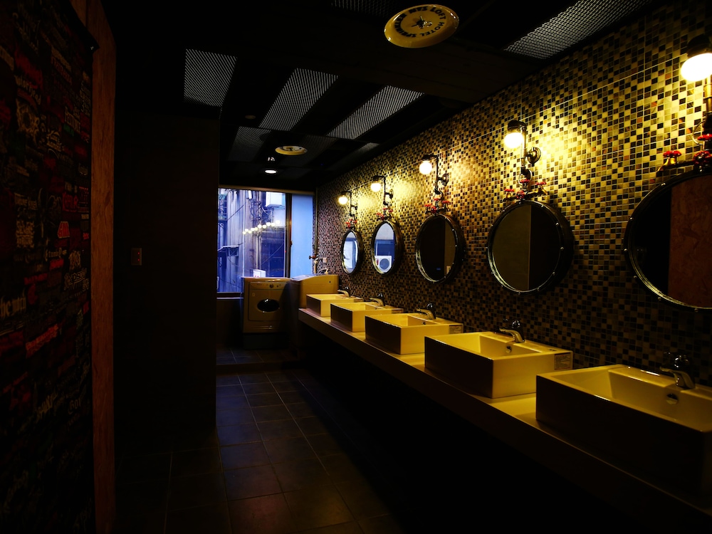 Nys Loft Hotel - Hostel