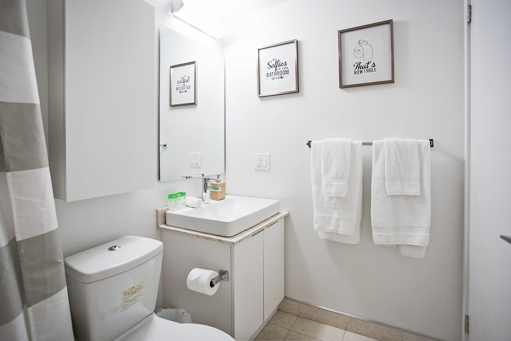 Velvet Stays – Financial District