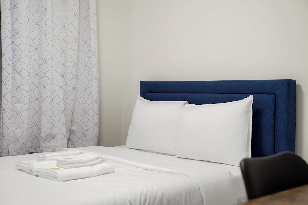 Cozy Private Rooms near SF Transpo