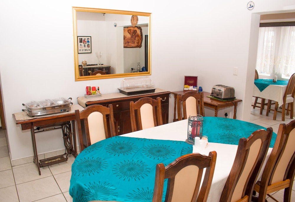 Tina's Guesthouse