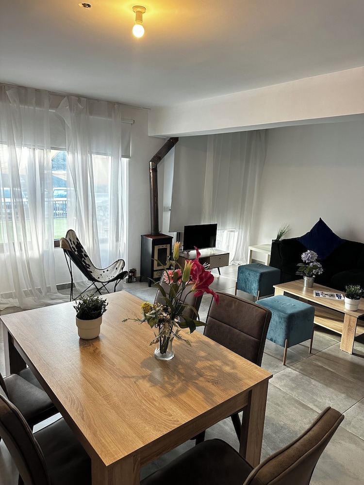 Arsenia Cottage D - Kyperounta