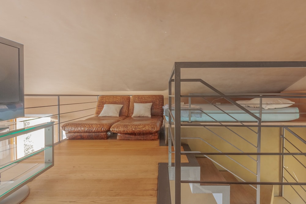 Fontana Penthouse in Fiumelatte