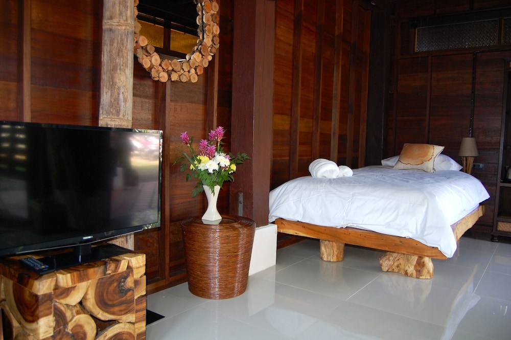 Swiss Lanna Lodge