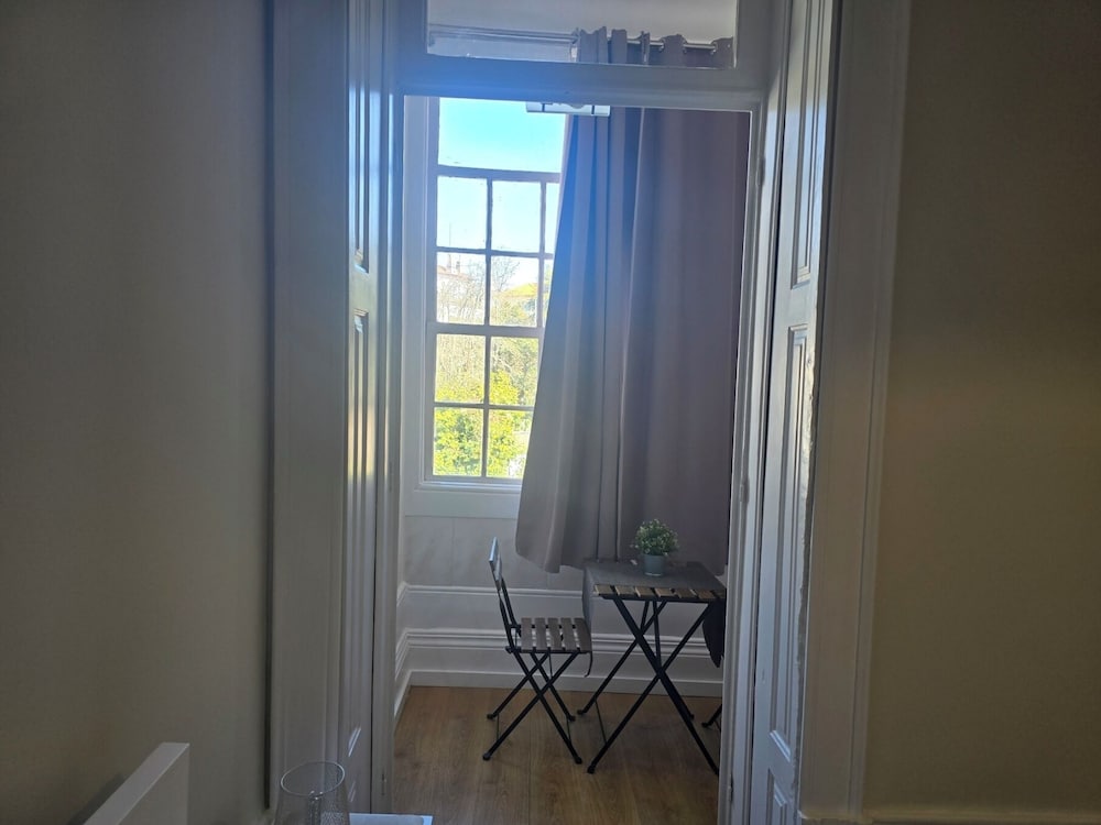 Jualis Guest House