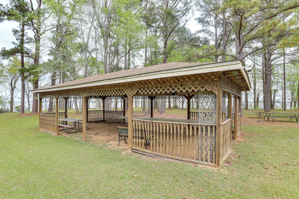 Private Dock + Pool Table: Lake Marion Getaway