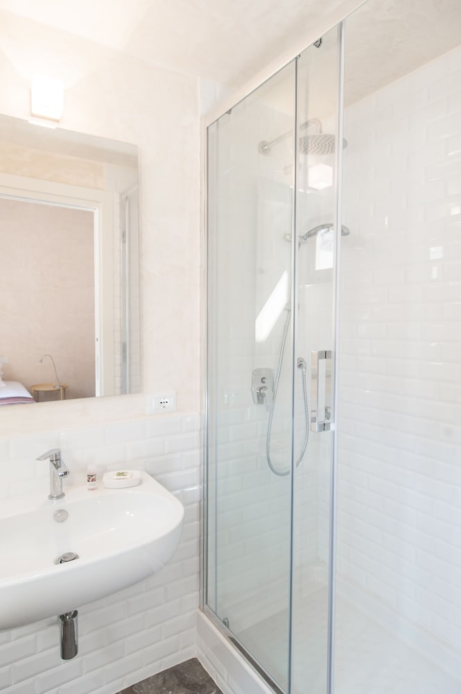 Le pomelie bed and breakfast