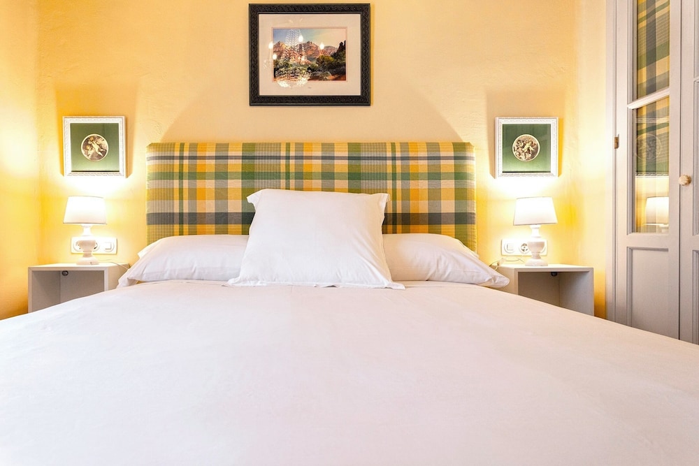 Amazing 4bd House With Terrace Near Cathedral Mateos Gago Terrace VI