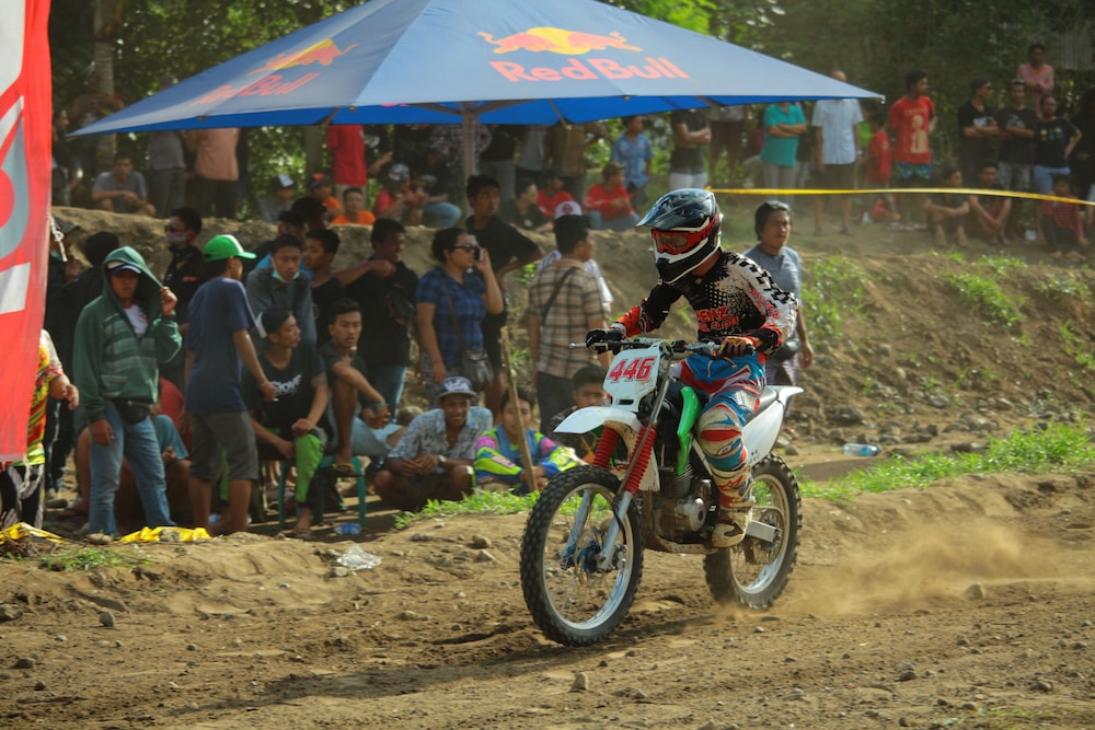 Dikaloha Medewi Surfcamp