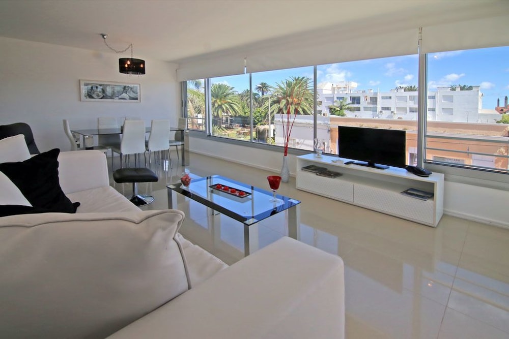 Gala Puerto Apartments