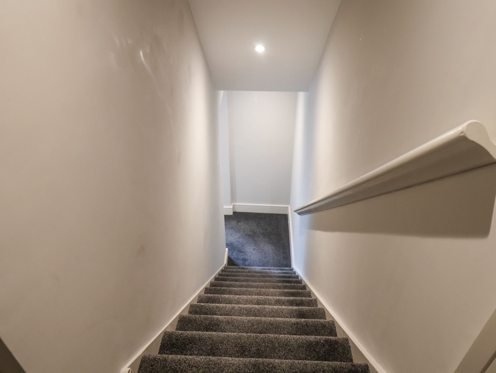 Apt 9 @ Hunter's Quay