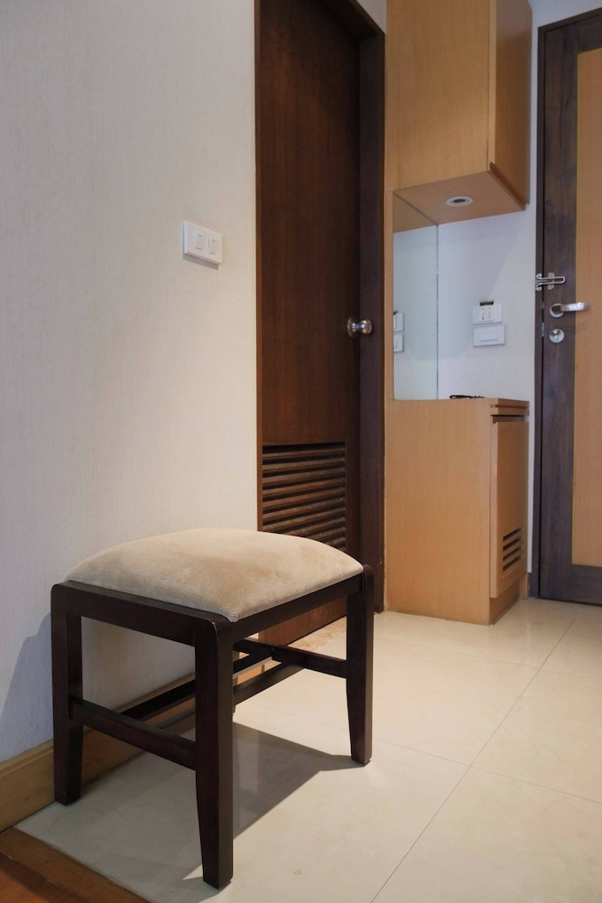 Peaceful and Quiet Apartment on Changklan Road