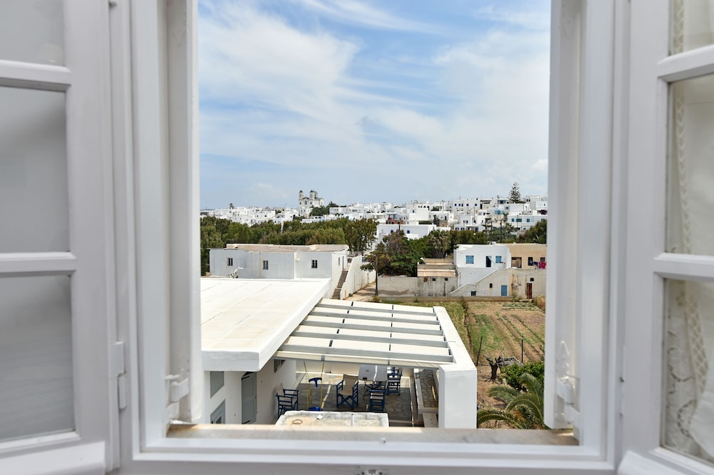 Nikolas Naousa Guesthouse