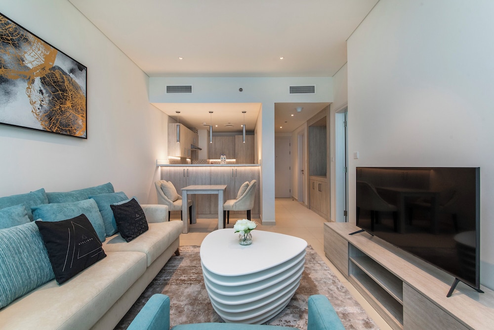 New 1BR with beautiful sea view