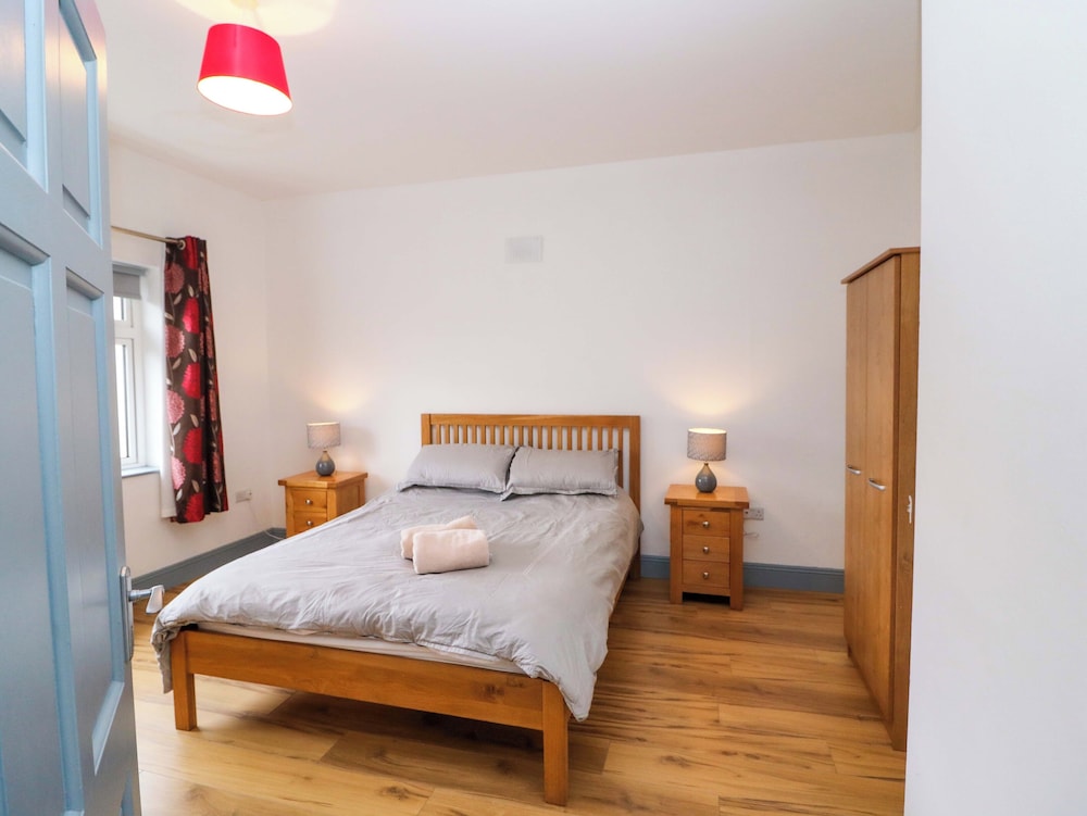 No 1 Lodge Wood