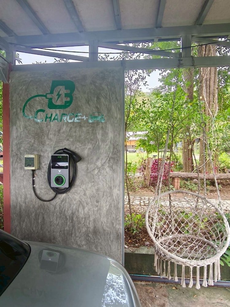 Phawaeng Resort