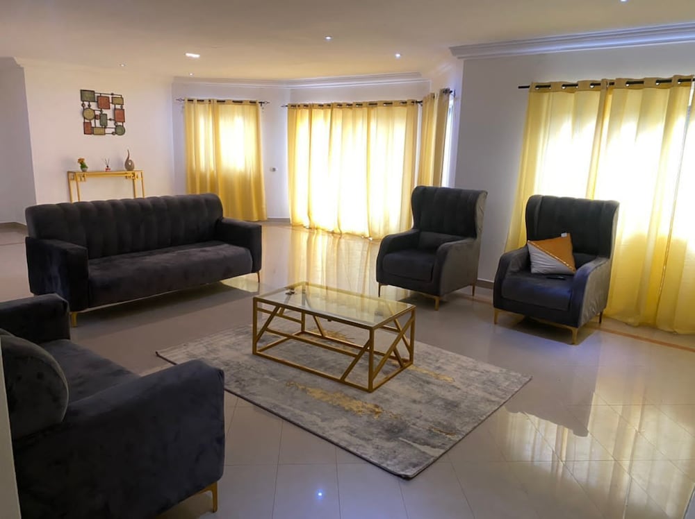 Trassaco Valley 5 Bedrooms mansion view 5