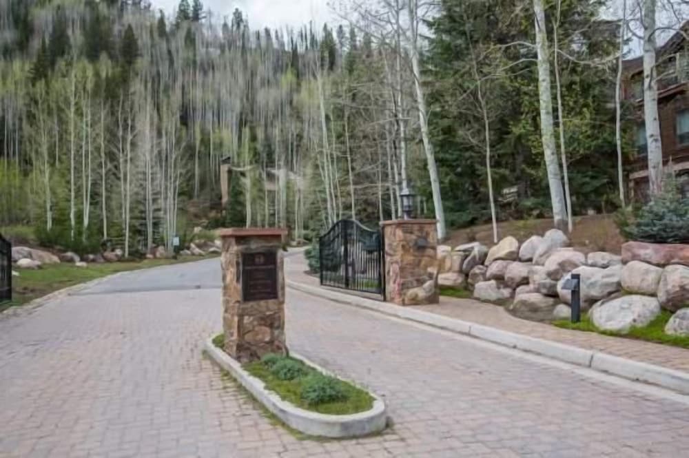 Vail Ski Resort Northwoods Condos