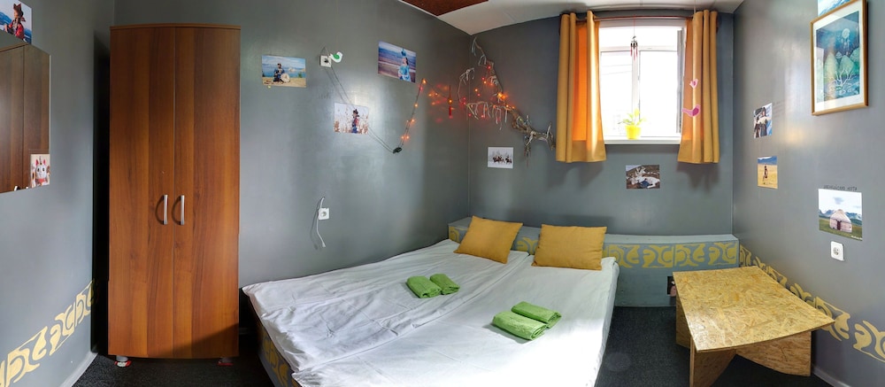 Reshetnikov Hostel