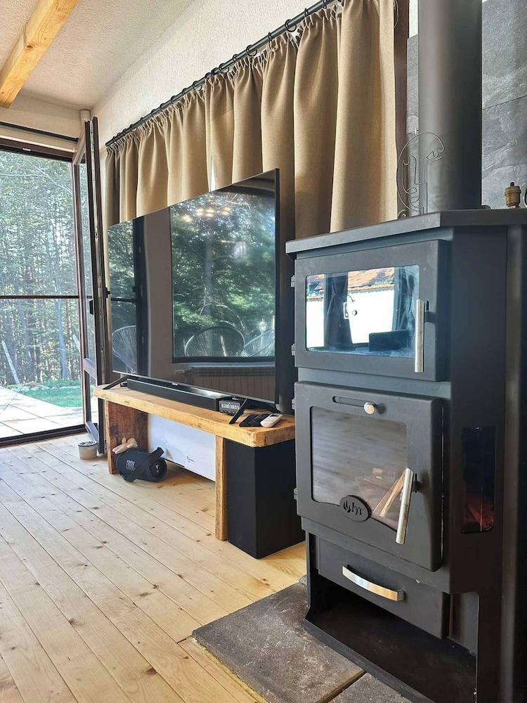 Villa Yarema Mountain Relax With Hot Jacuzzi & Sauna