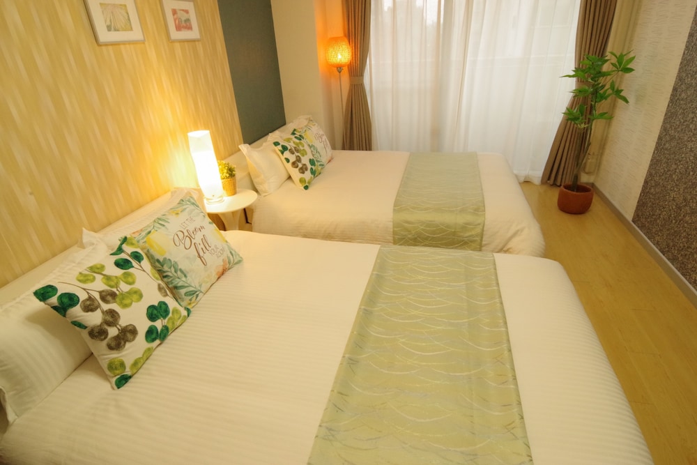 Nipponbashi Art Hotel