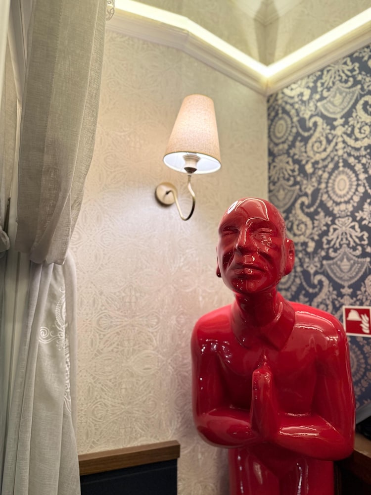 Oasis Inn Budapest