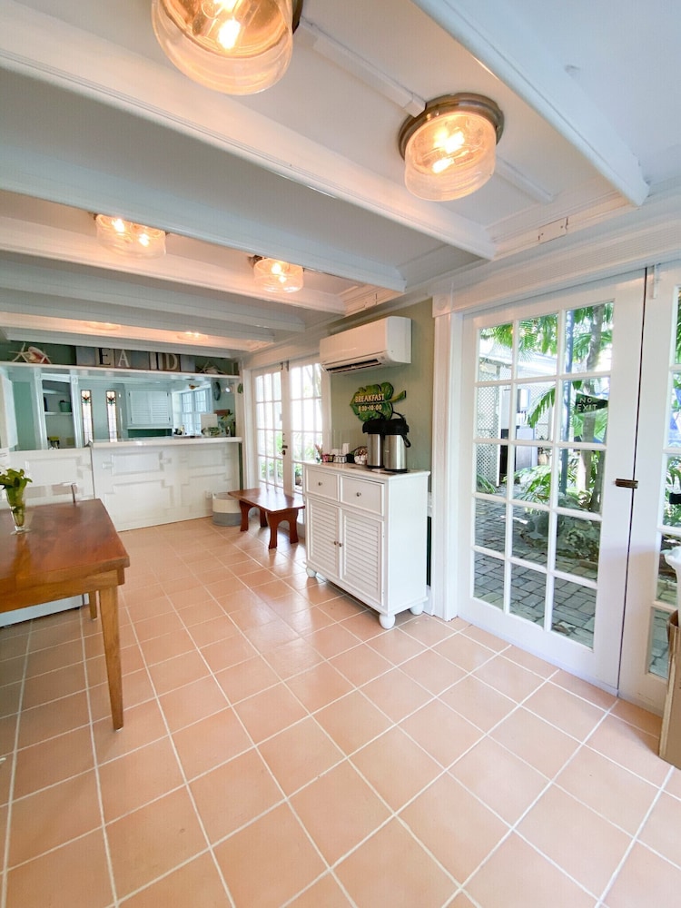 Authors of Key West Guest House view 3