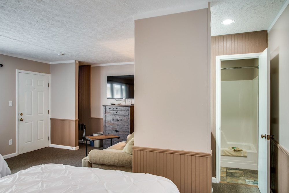 Boxwood Lodge