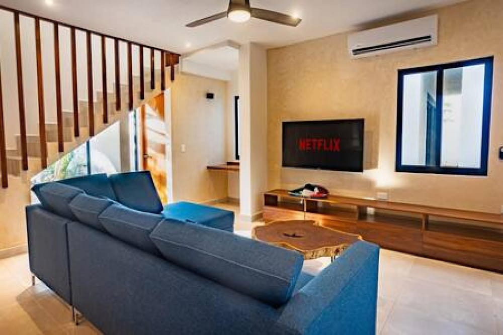 Villa Edzna Resort Pool AC Fast Internet