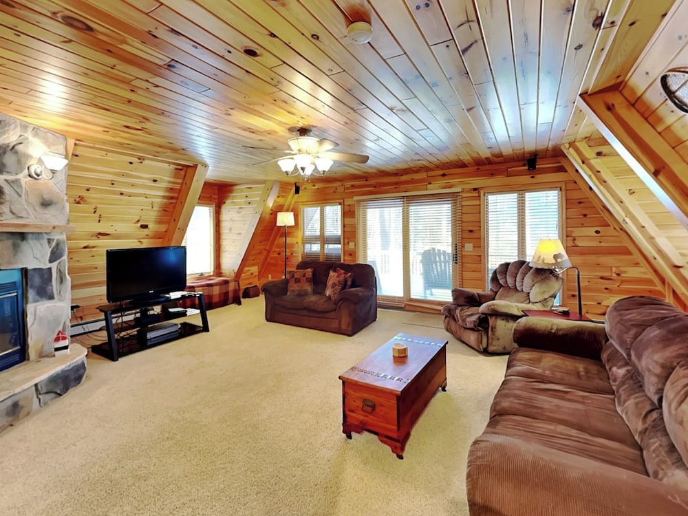 Walnut Cellars by Taylor Made Deep Creek