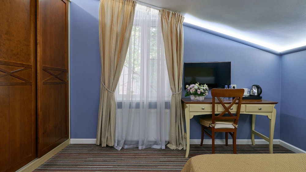 Blues Hotel