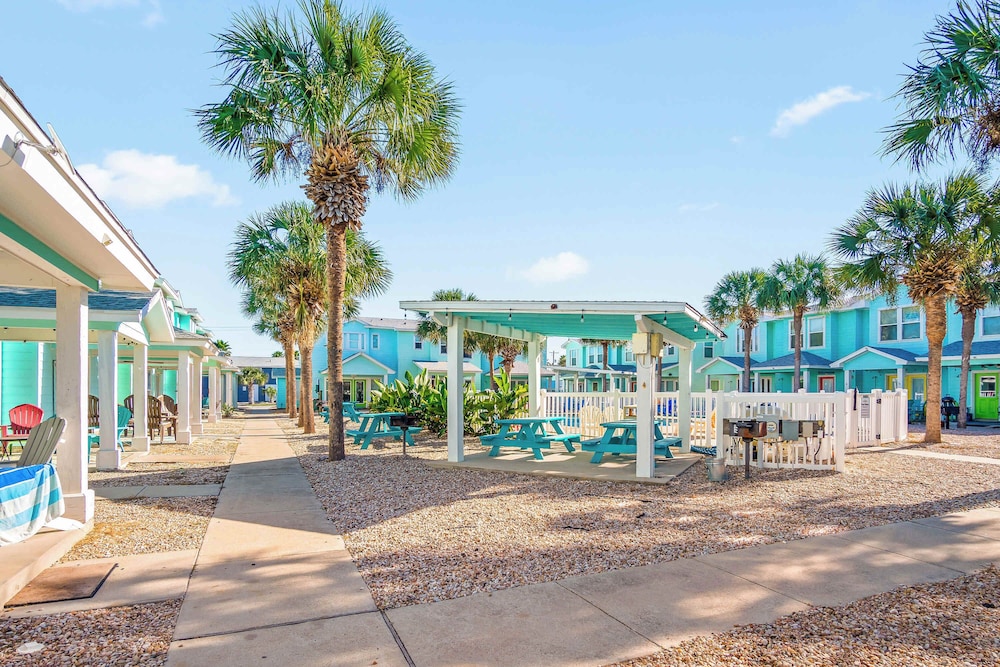 Blessed Getaway Stay for 10!