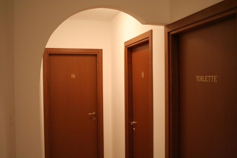 Photo 37
