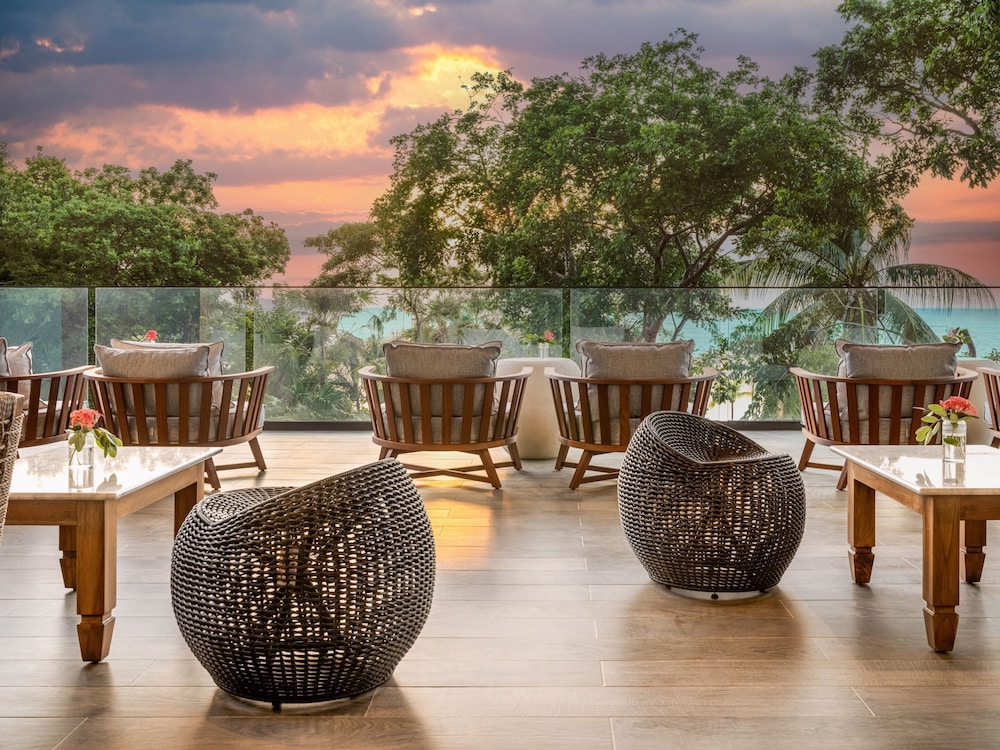 Kimpton Grand Roatan Resort And Spa by IHG - Photo 184