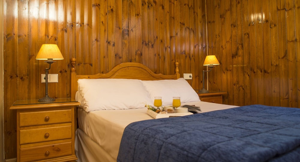 Apartamentos Ona Dorada el Tarter