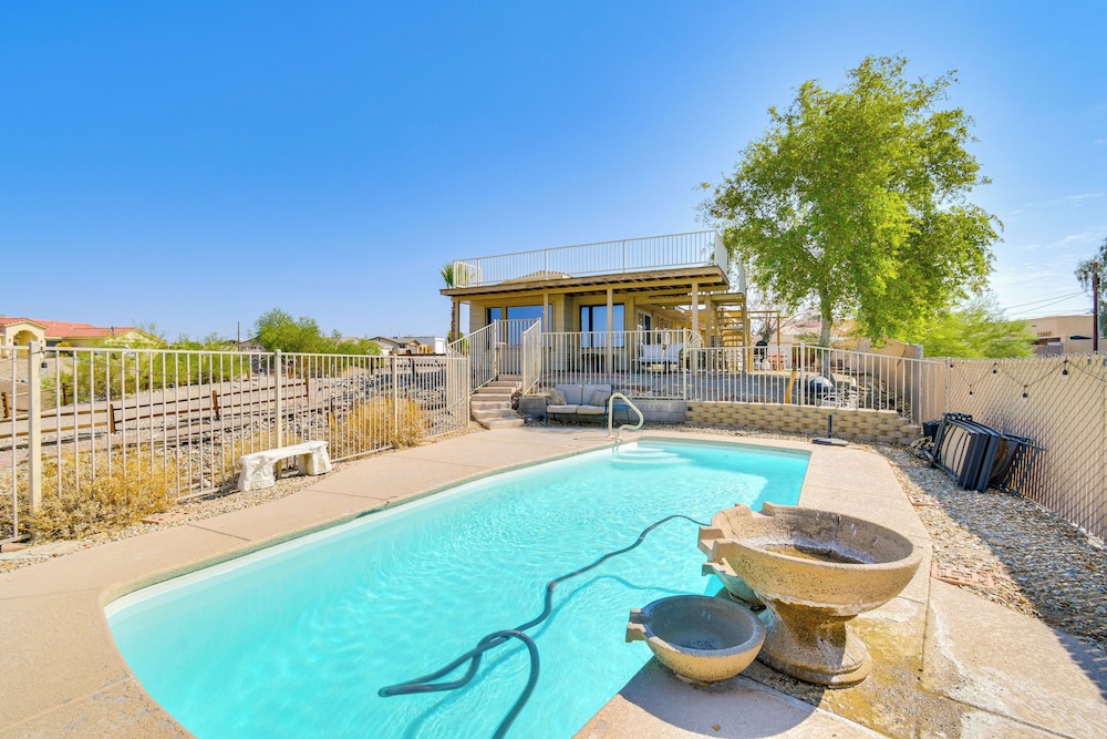 Water Views & Close to Beach: Home in Lake Havasu