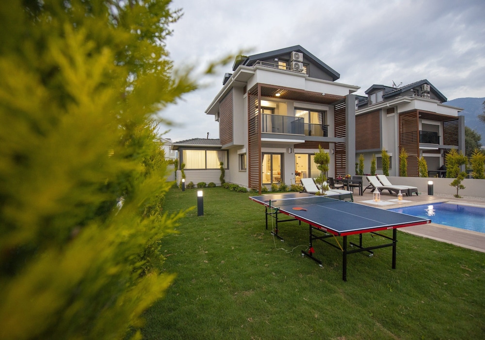 Tala Villa 19 view 5