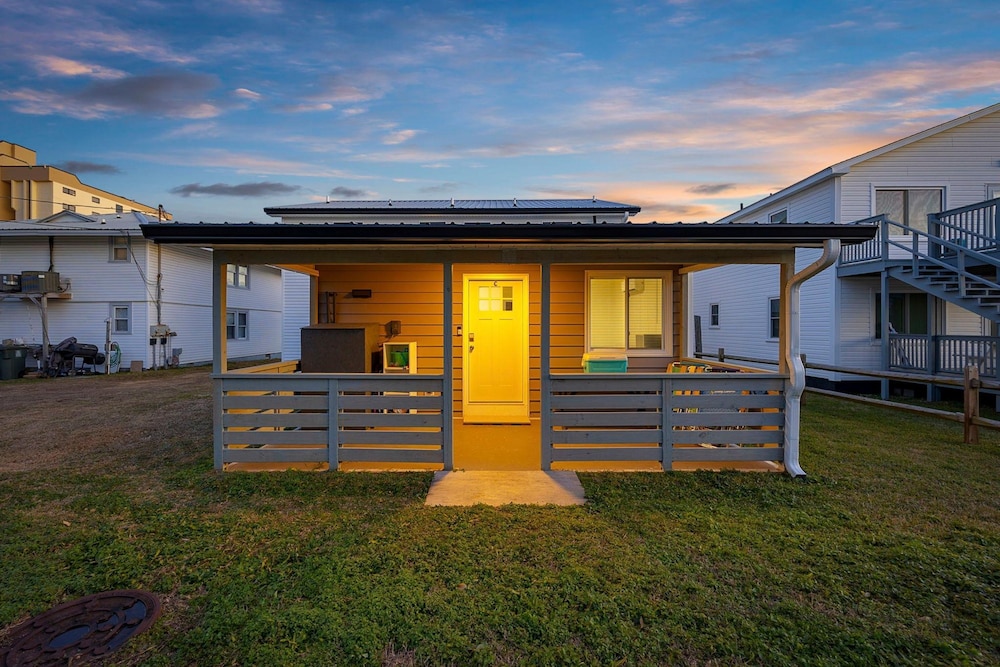 Elvi s Beach Bungalow