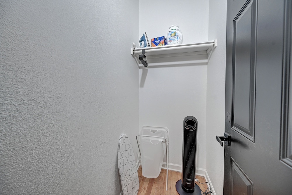 ROVE LIVING/KB - Prospect