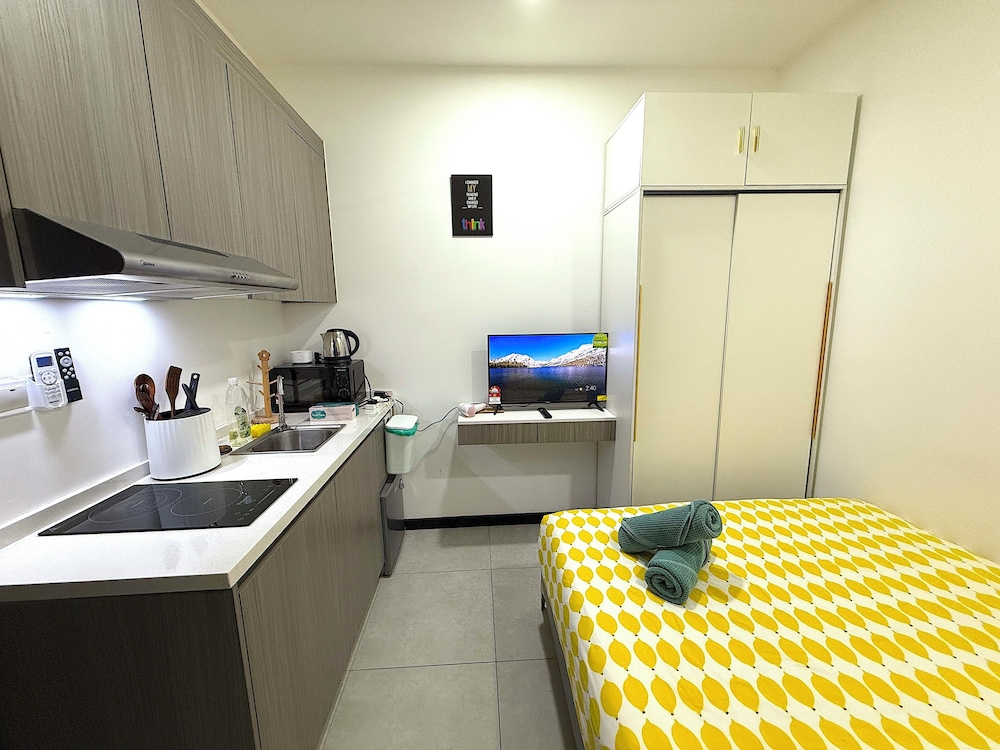 Neu Suites By Serenity Vacation Homes