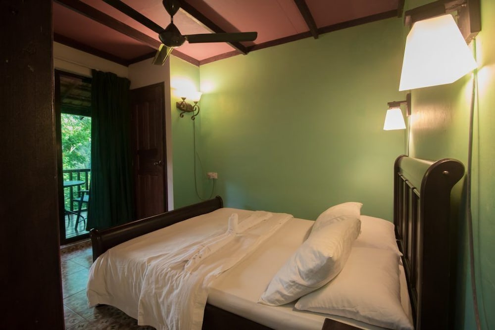 De Serenity - Exclusive Jungle Retreat