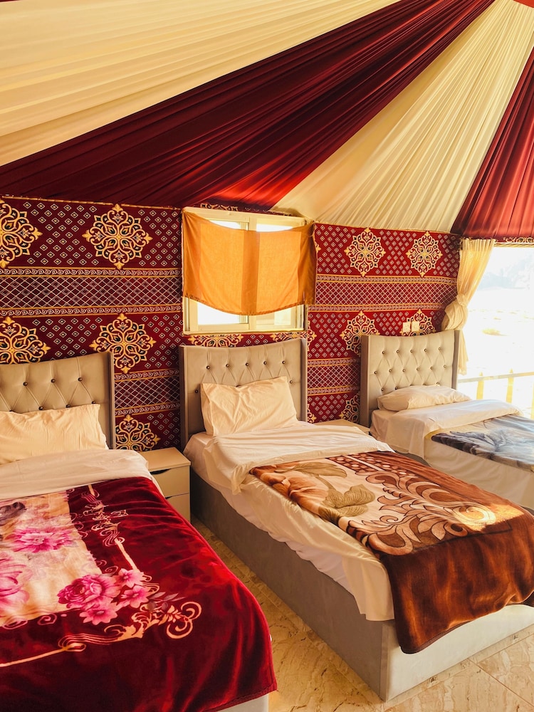 Desert tree camp