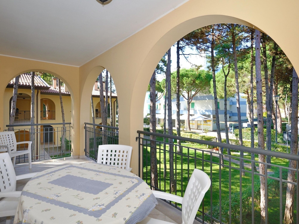Apartment in Bibione Near Sandy Beach view 4