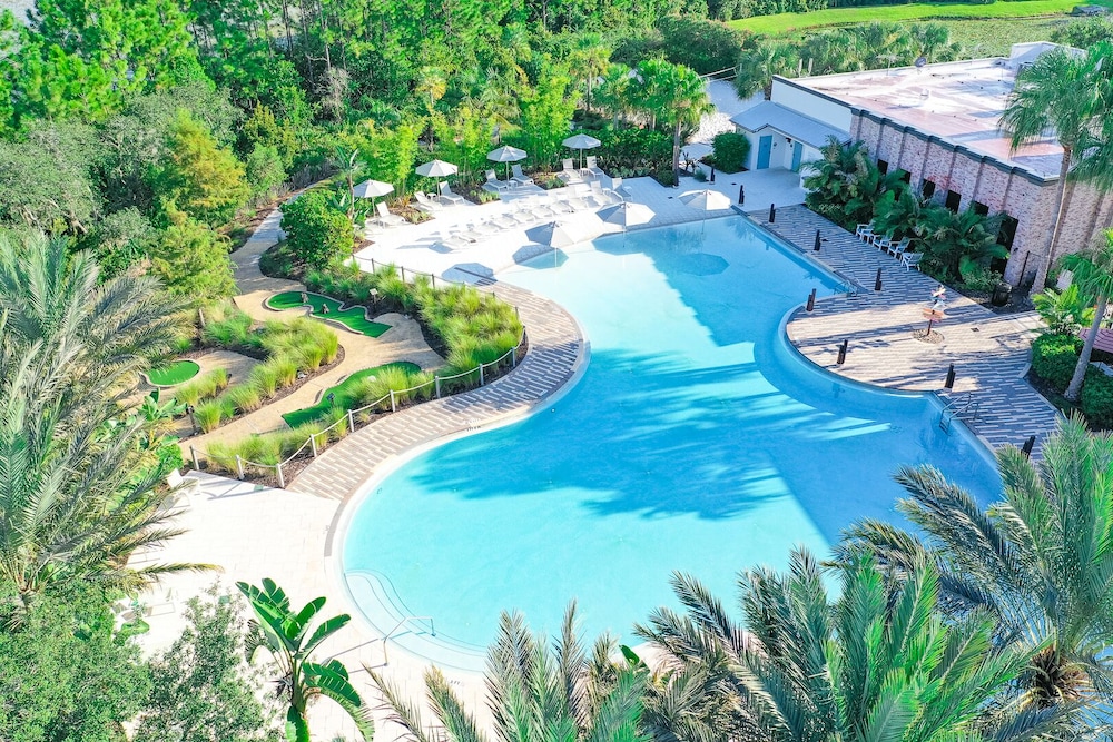 Sapphire Hideaway at The Enclaves - Image 2