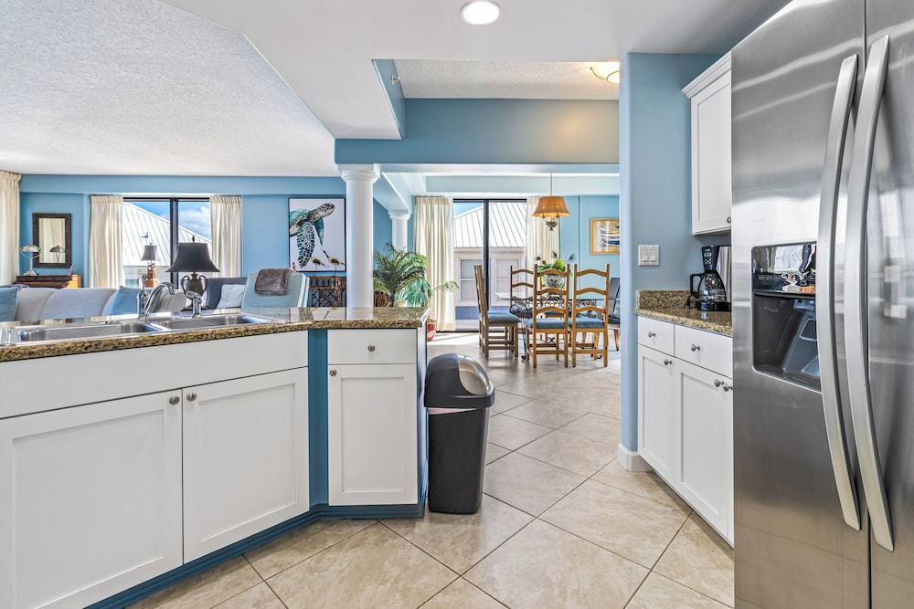 Legacy Key #203 by Southern Vacation Rentals